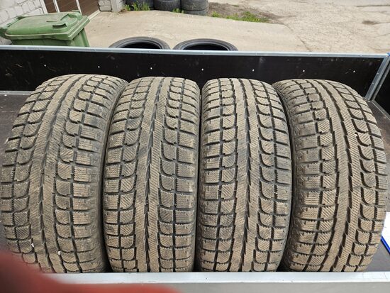 225/50R18 Maxtrek M7